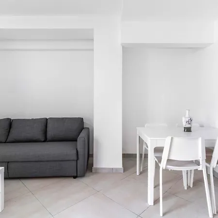 アパート Sc4 -affori - Niguarda- Garden- Spacious- *