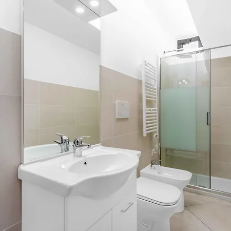 アパート Sc4 -affori - Niguarda- Garden- Spacious-